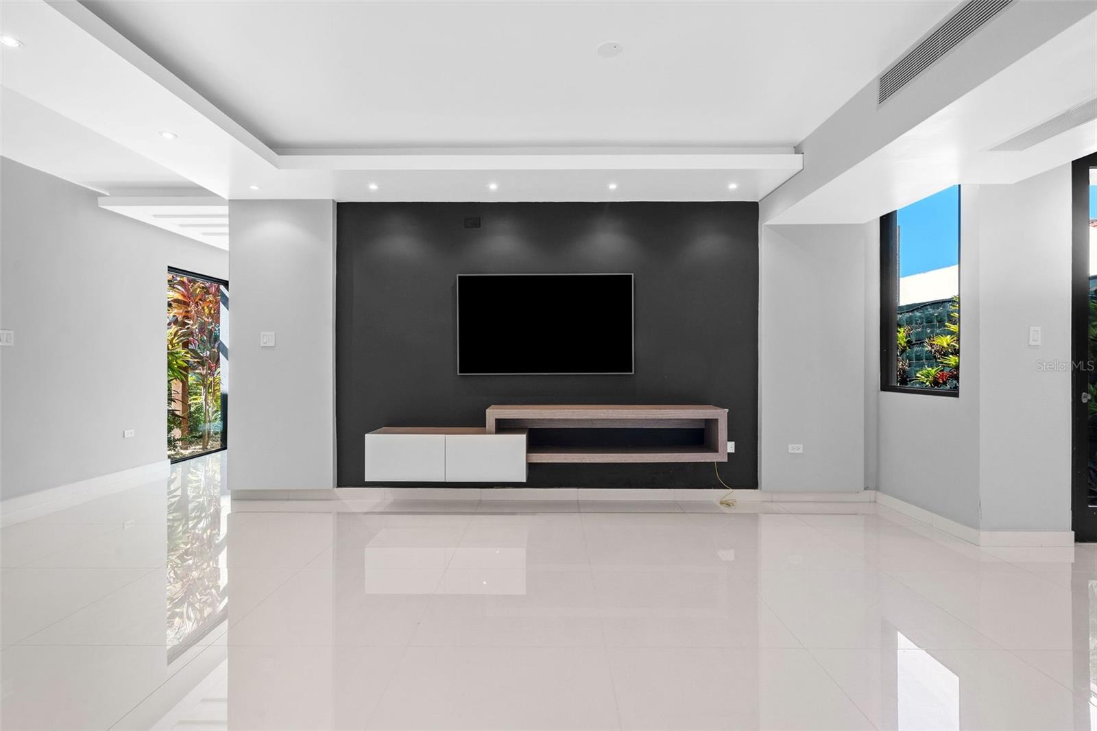 DORADO BEACH EAST - Residential