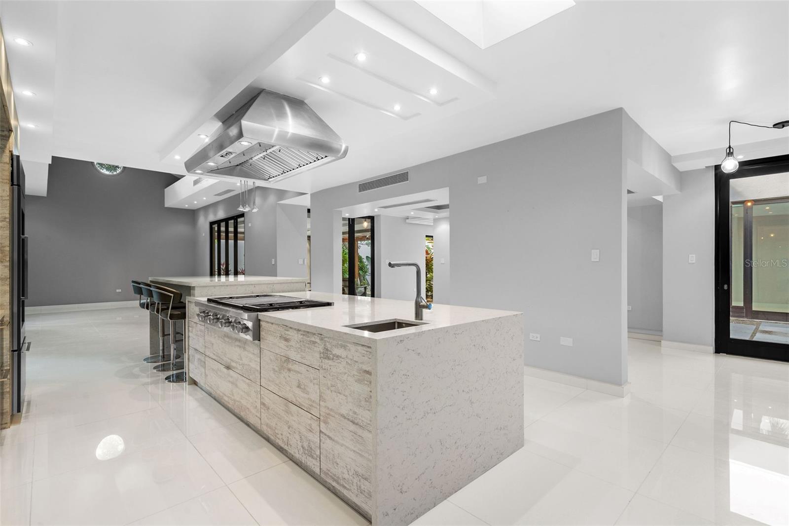 DORADO BEACH EAST - Residential