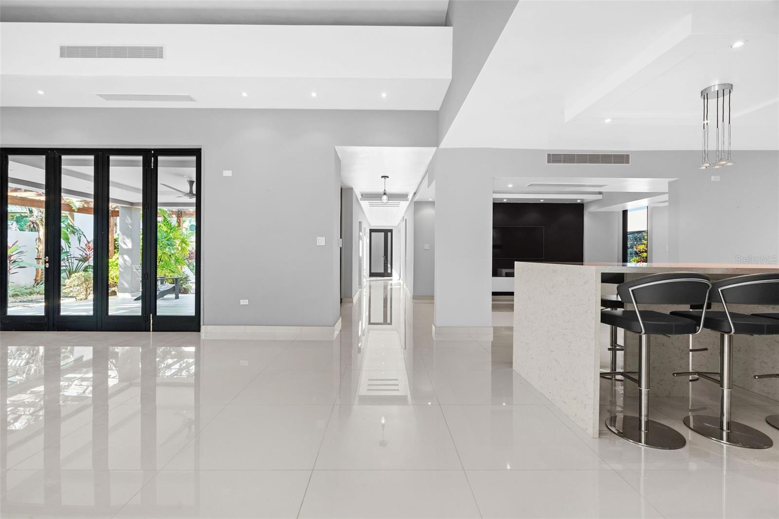 DORADO BEACH EAST - Residential