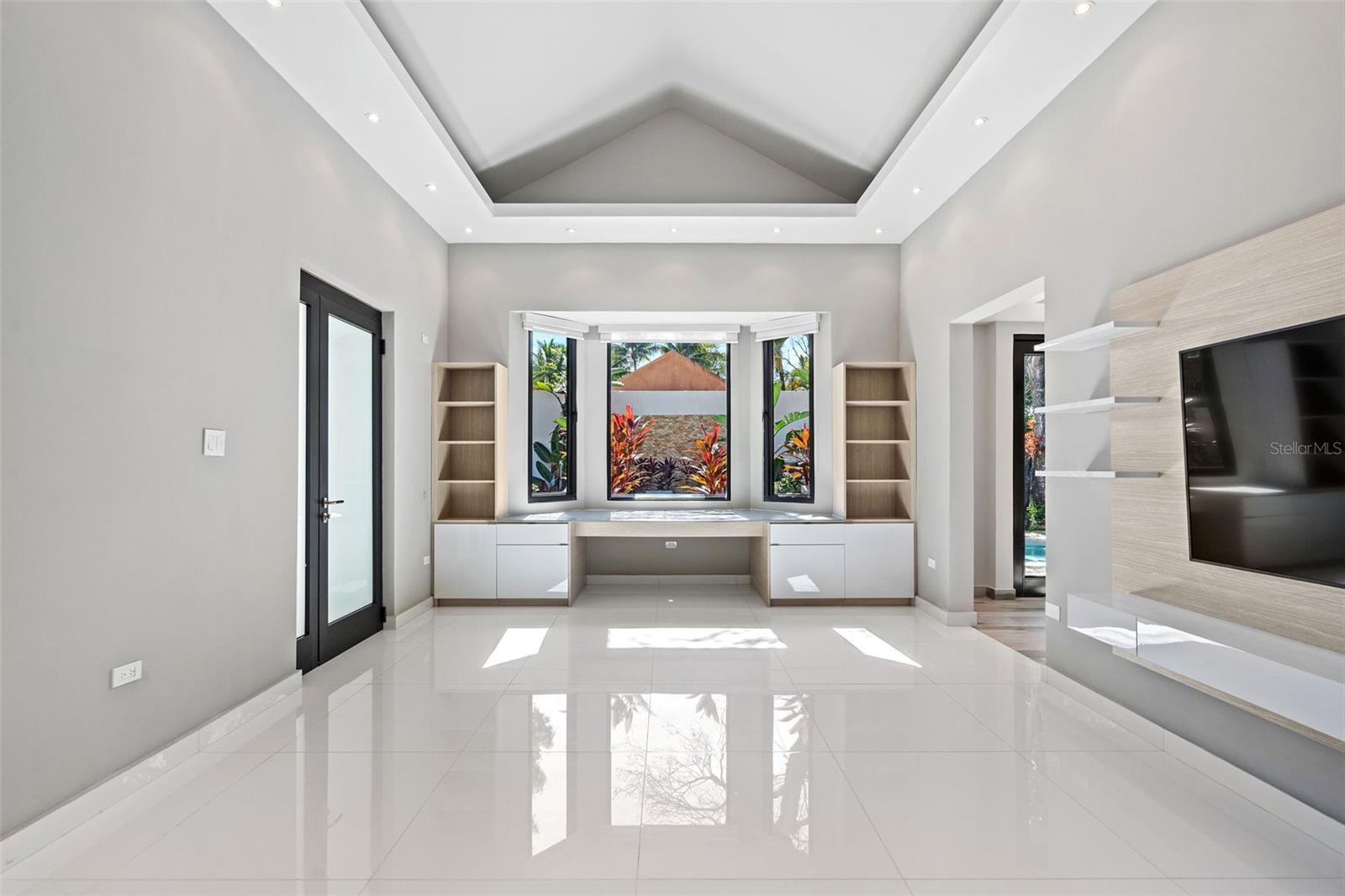 DORADO BEACH EAST - Residential