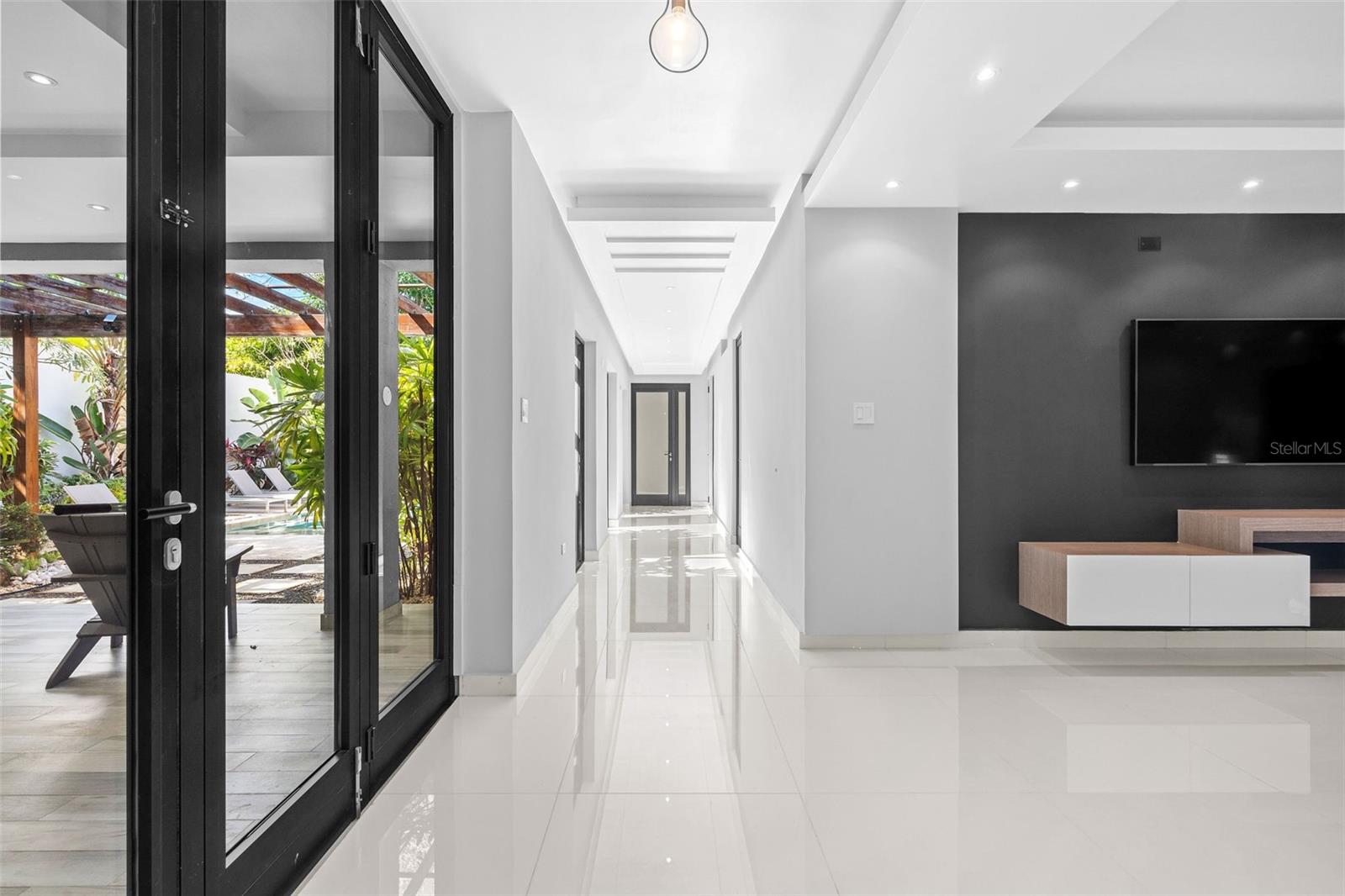 DORADO BEACH EAST - Residential