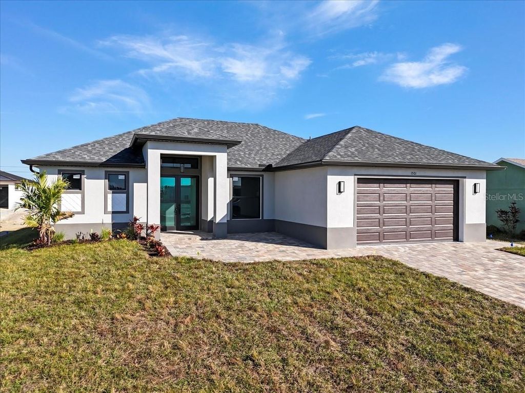 Photo of 1501 NE 15th Terrace, Cape Coral, FL 33909 (MLS # O6374884)