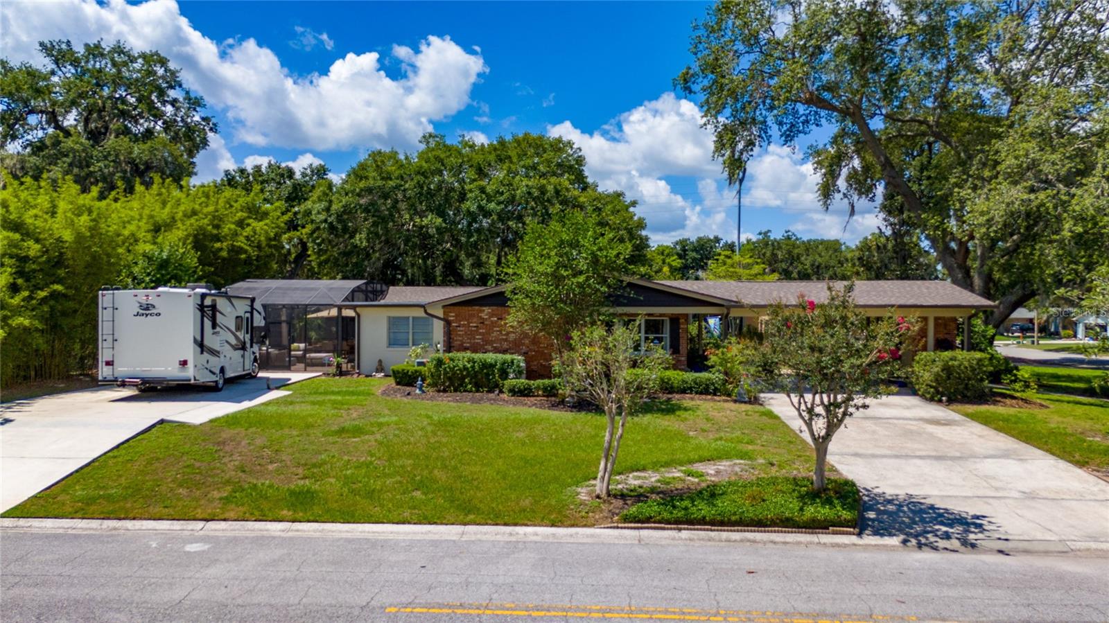 7 WESTCHESTER DRIVE