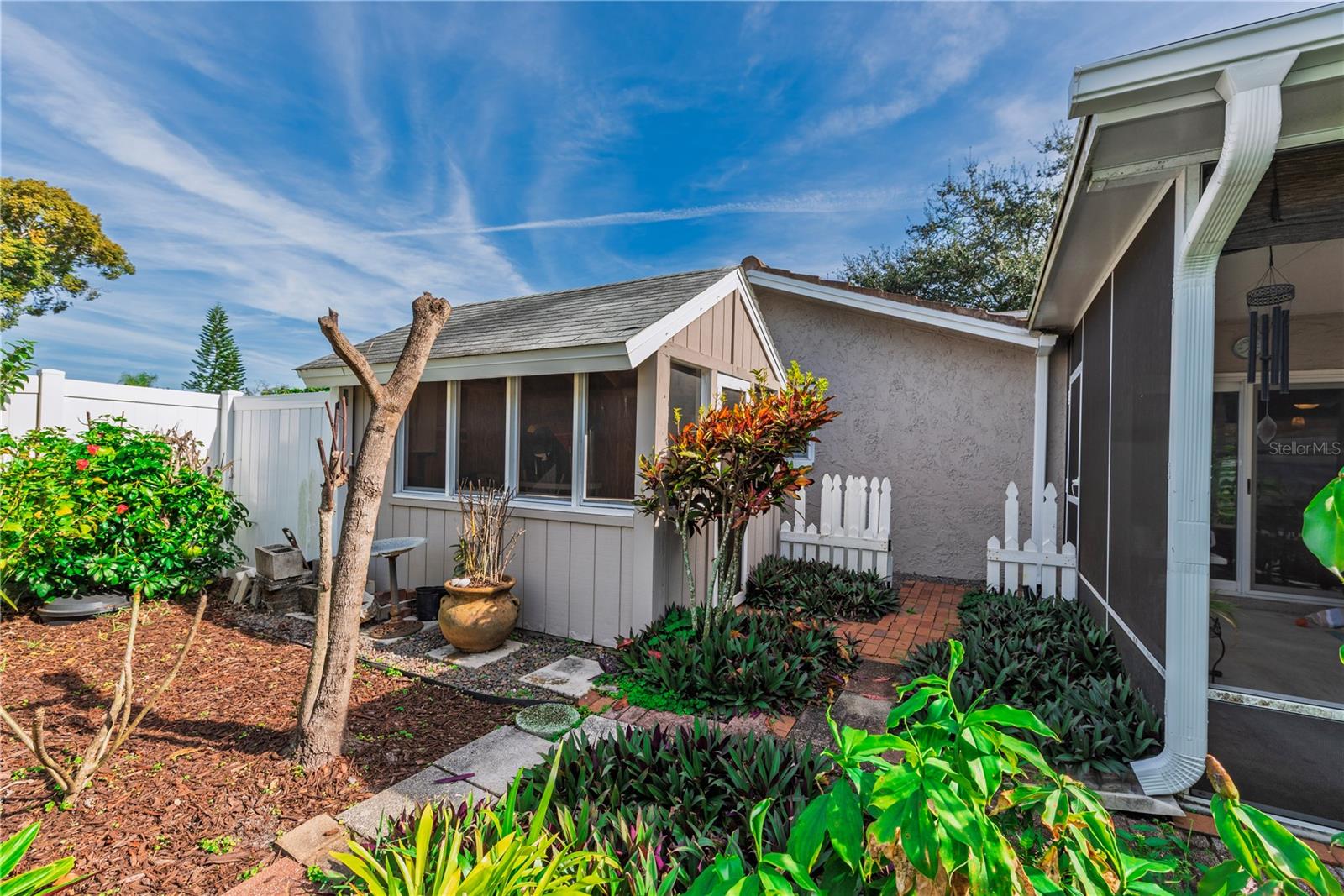 ANCHORAGE OF TARPON LAKE UNIT THREE THE - Residential