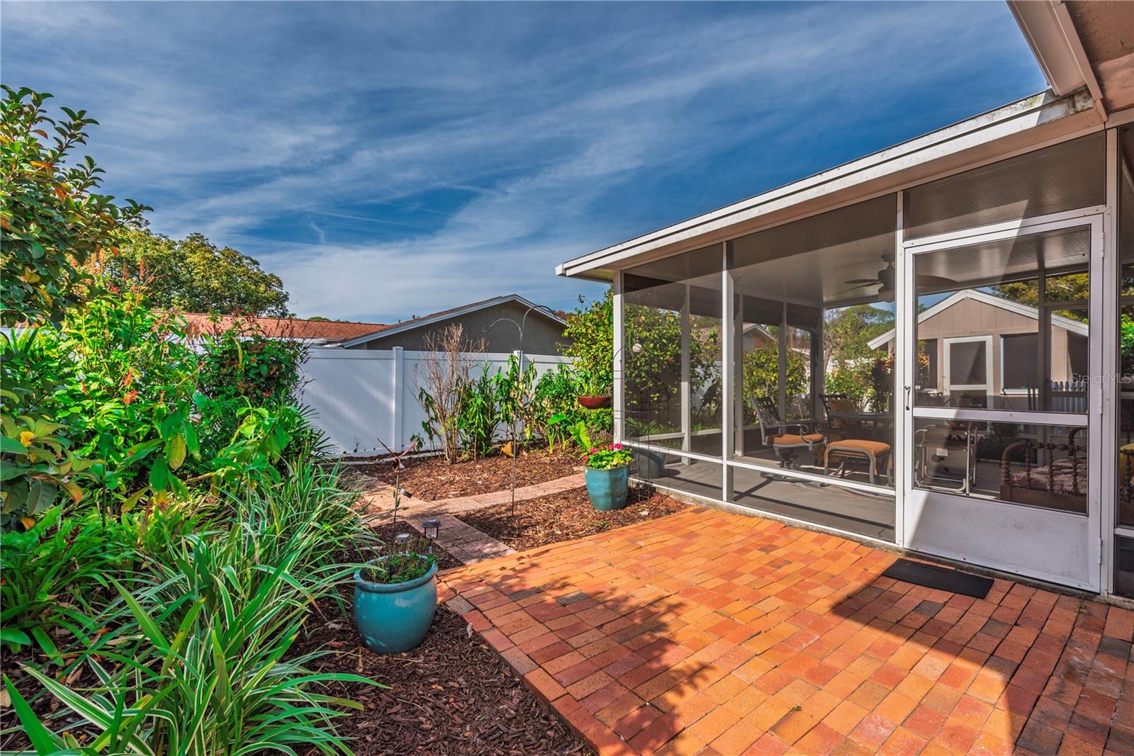 ANCHORAGE OF TARPON LAKE UNIT THREE THE - Residential