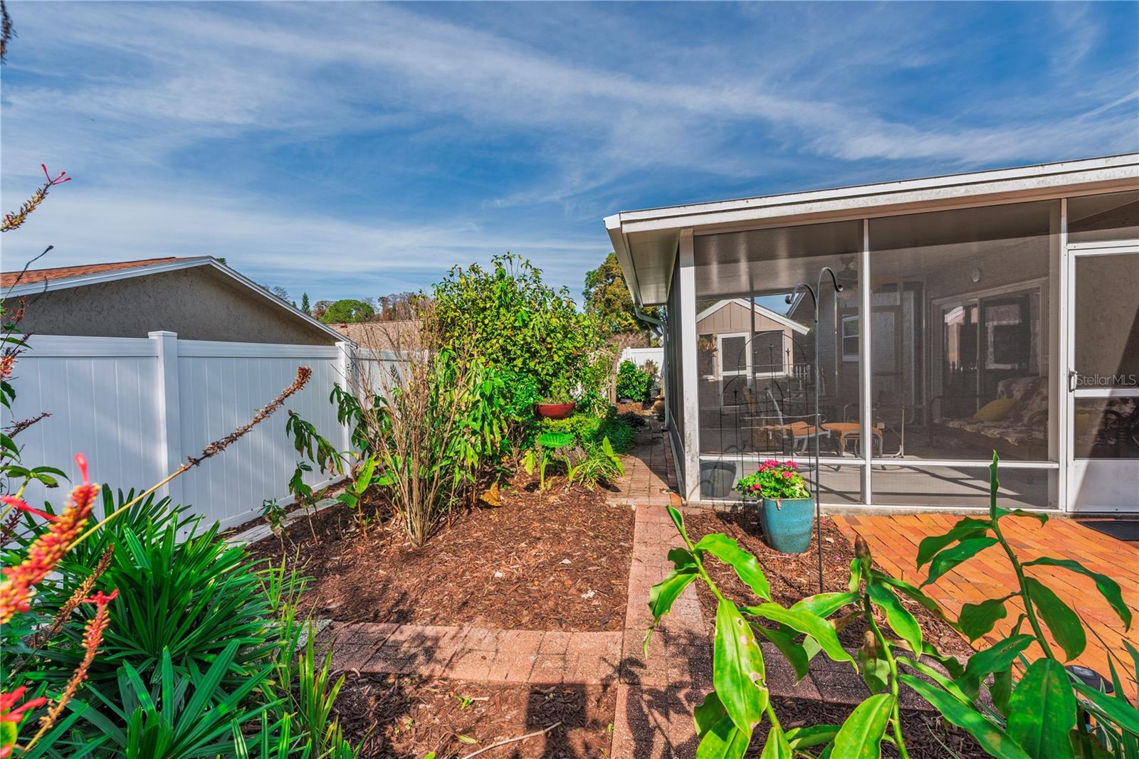 ANCHORAGE OF TARPON LAKE UNIT THREE THE - Residential