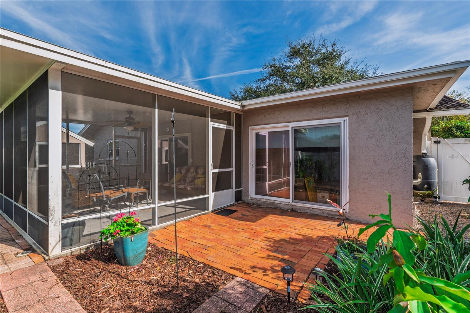 ANCHORAGE OF TARPON LAKE UNIT THREE THE - Residential