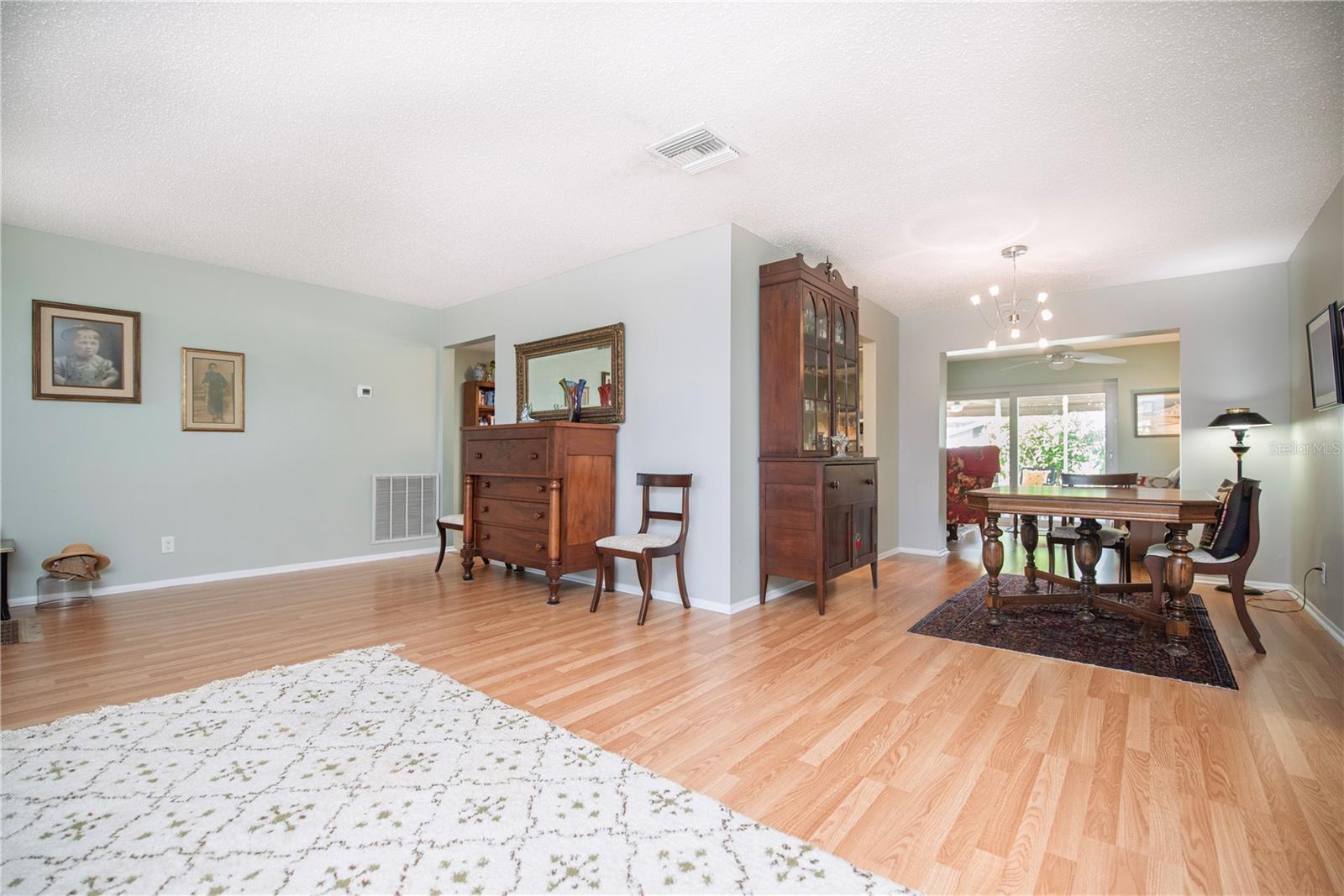 ANCHORAGE OF TARPON LAKE UNIT THREE THE - Residential