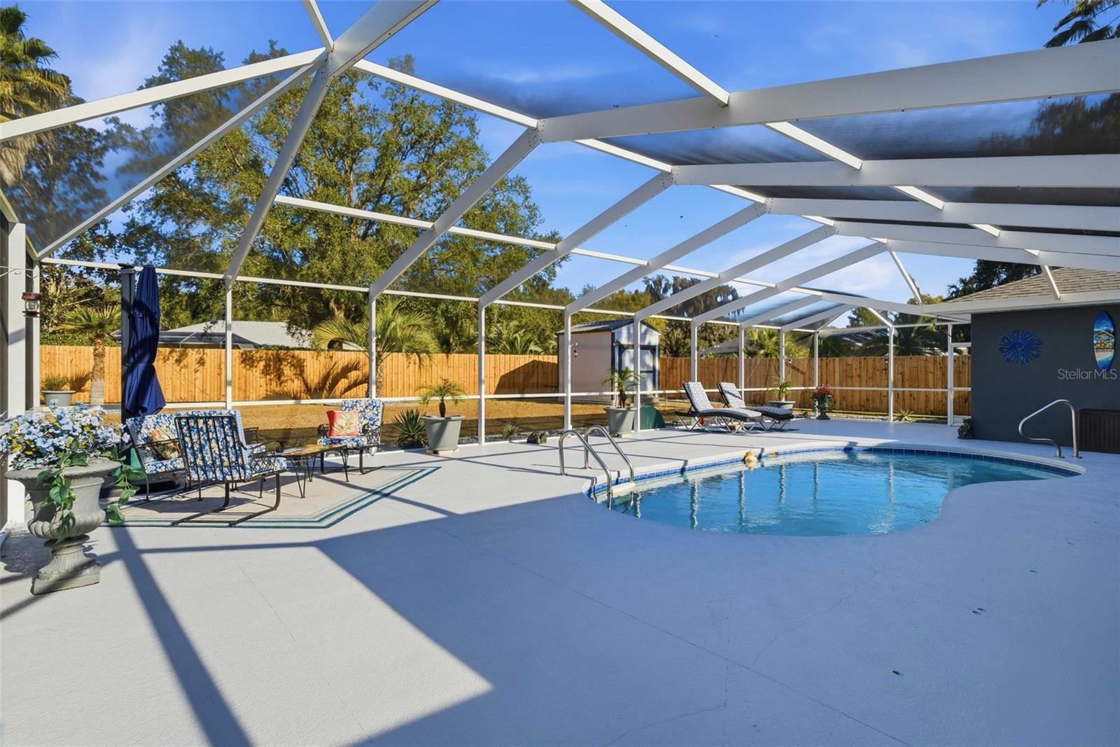 CONNELL LAKE ESTATES - Residential