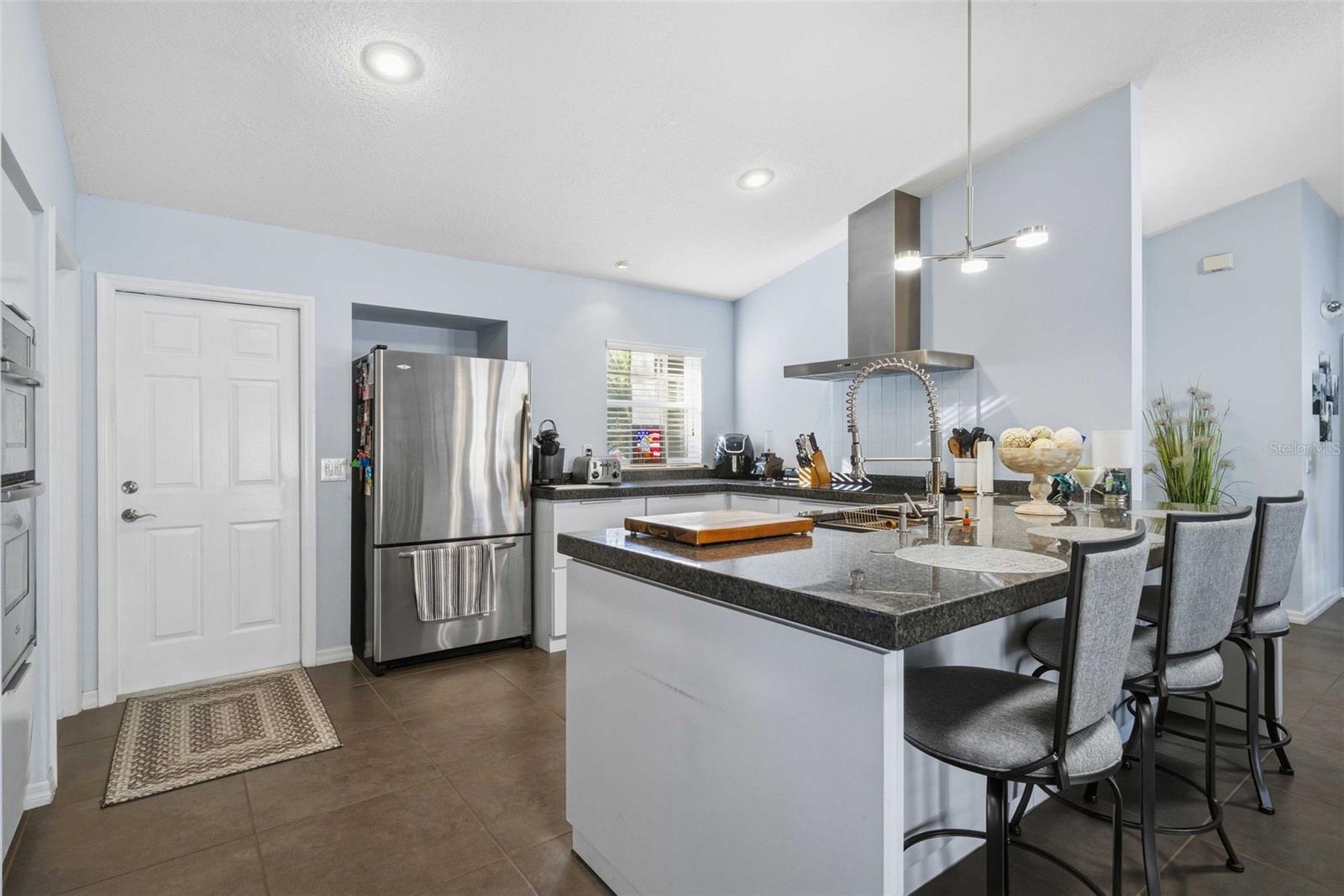 CONNELL LAKE ESTATES - Residential