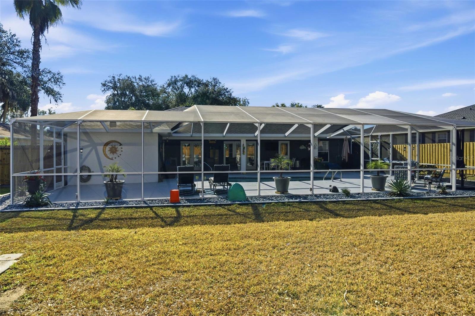 CONNELL LAKE ESTATES - Residential
