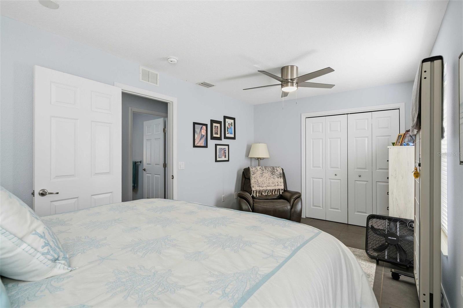 CONNELL LAKE ESTATES - Residential