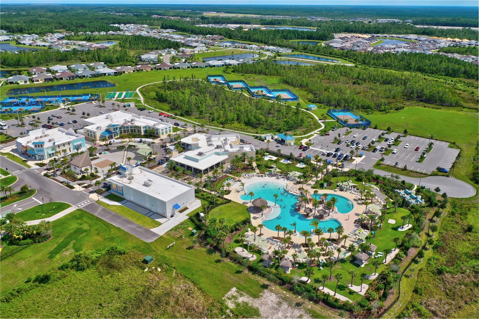 LATITUDE/DAYTONA BEACH PH 4A - Residential