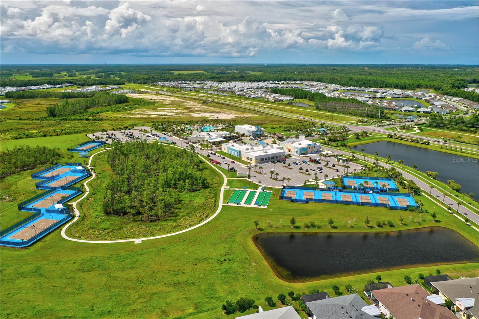 LATITUDE/DAYTONA BEACH PH 4A - Residential