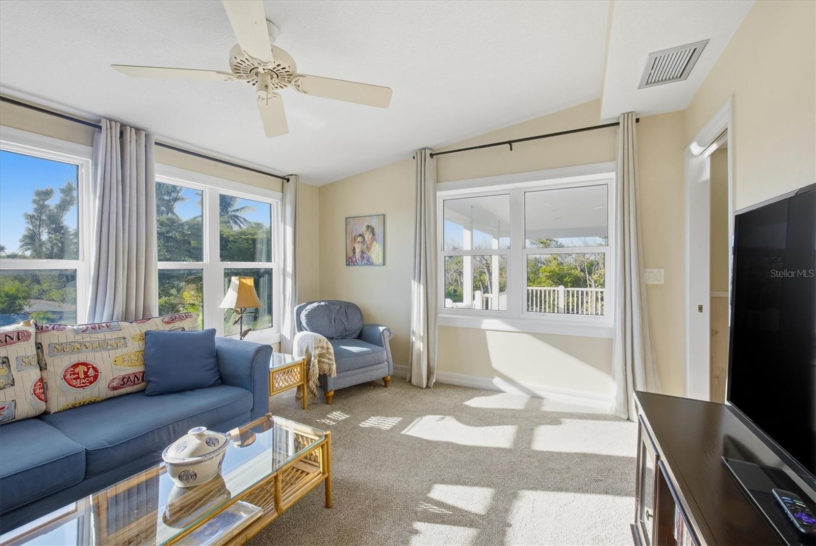 EAST SHORE ACRES - Residential