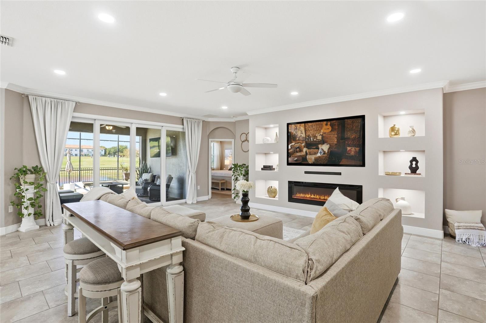 FAIRWAY VILLAS/PROVIDENCE - Residential