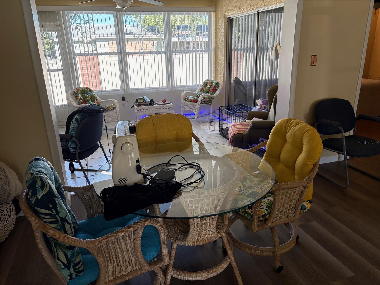 HOLIDAY LAKE VILLAS CONDO - Residential