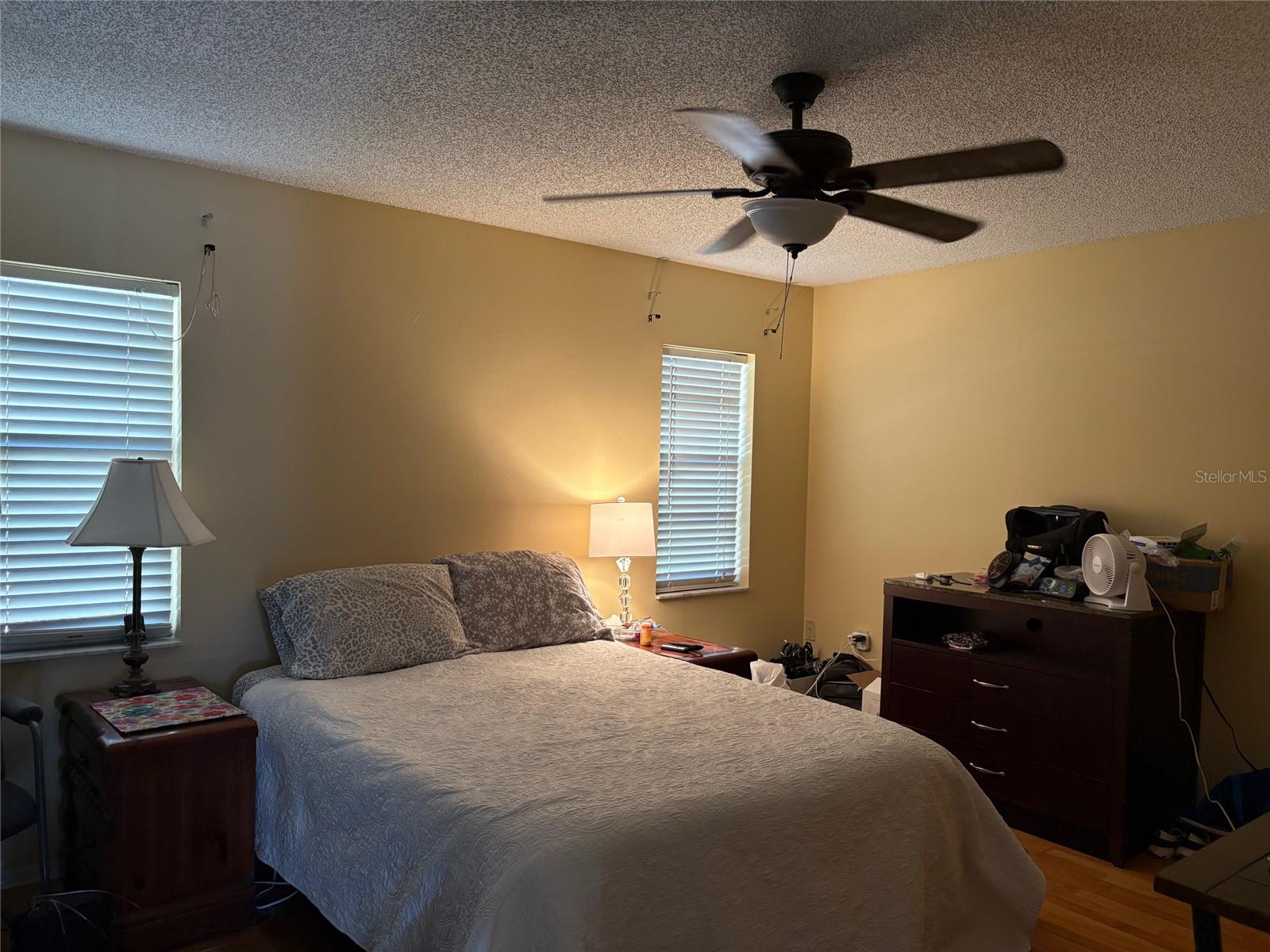 HOLIDAY LAKE VILLAS CONDO - Residential