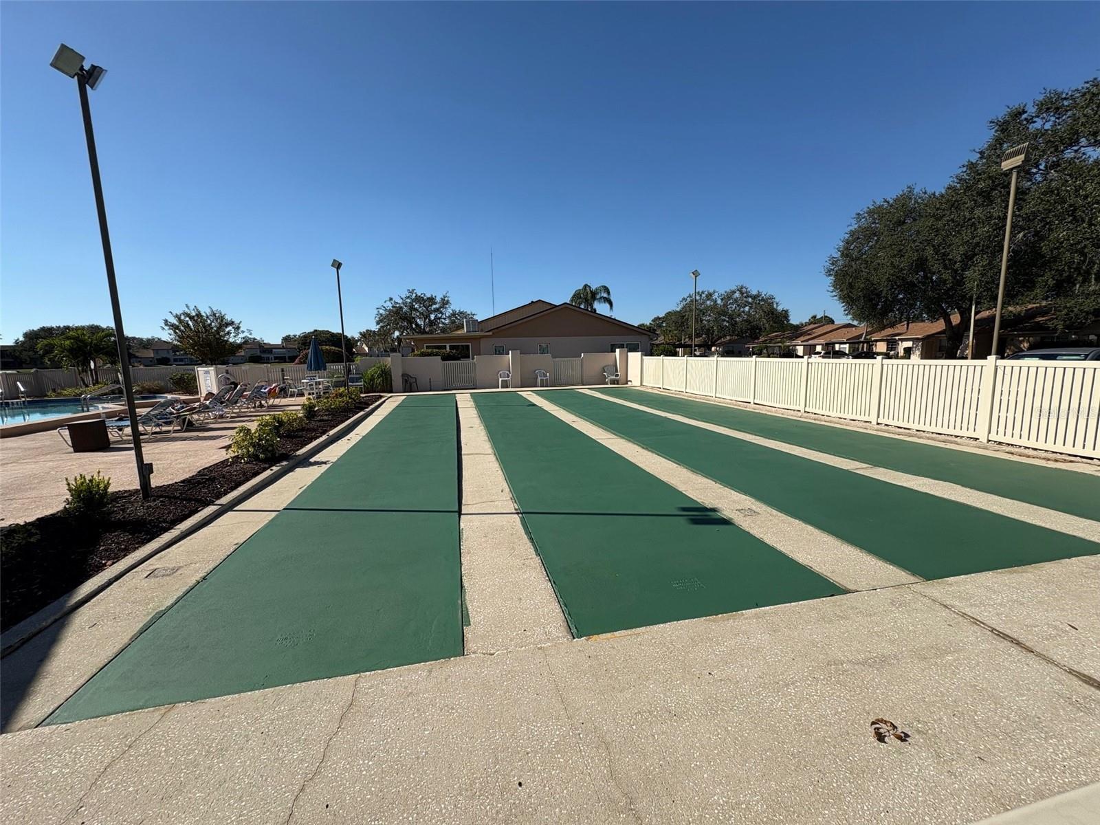 HOLIDAY LAKE VILLAS CONDO - Residential