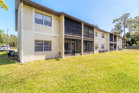 A home in SOUTH DAYTONA