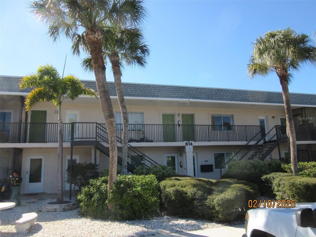 Photo of 614 Guild Drive #15, Venice, FL 34285 (MLS # A4682540)