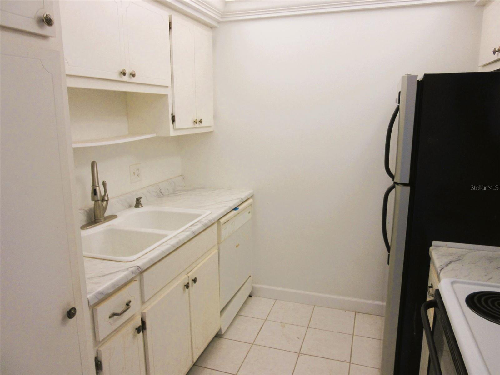 VILLAGE APTS PH 2 - Residential