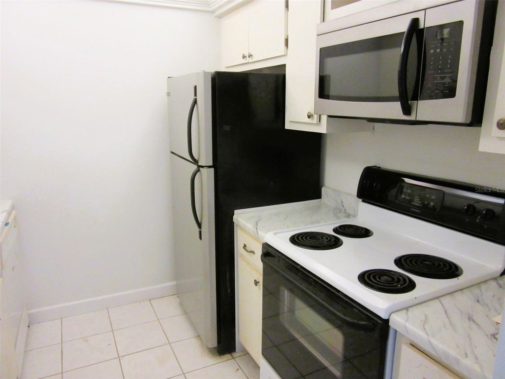 Photo of 614 Guild Drive #15, Venice, FL 34285 (MLS # A4682540)
