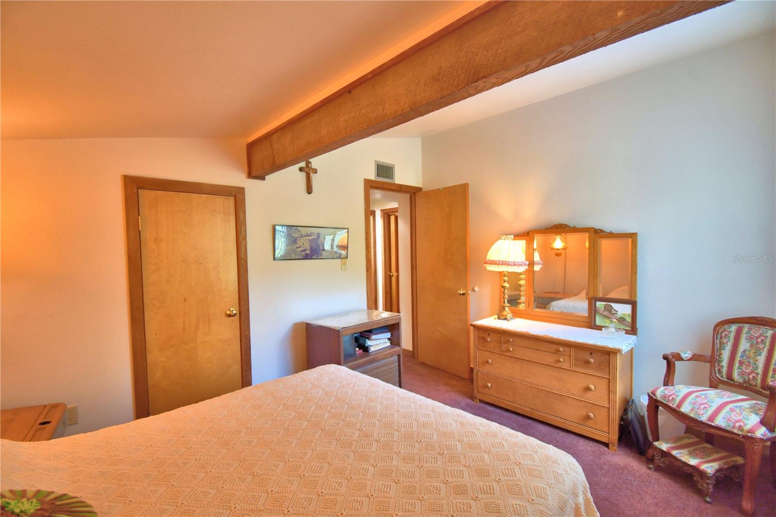 HALL ESTATE - Residential