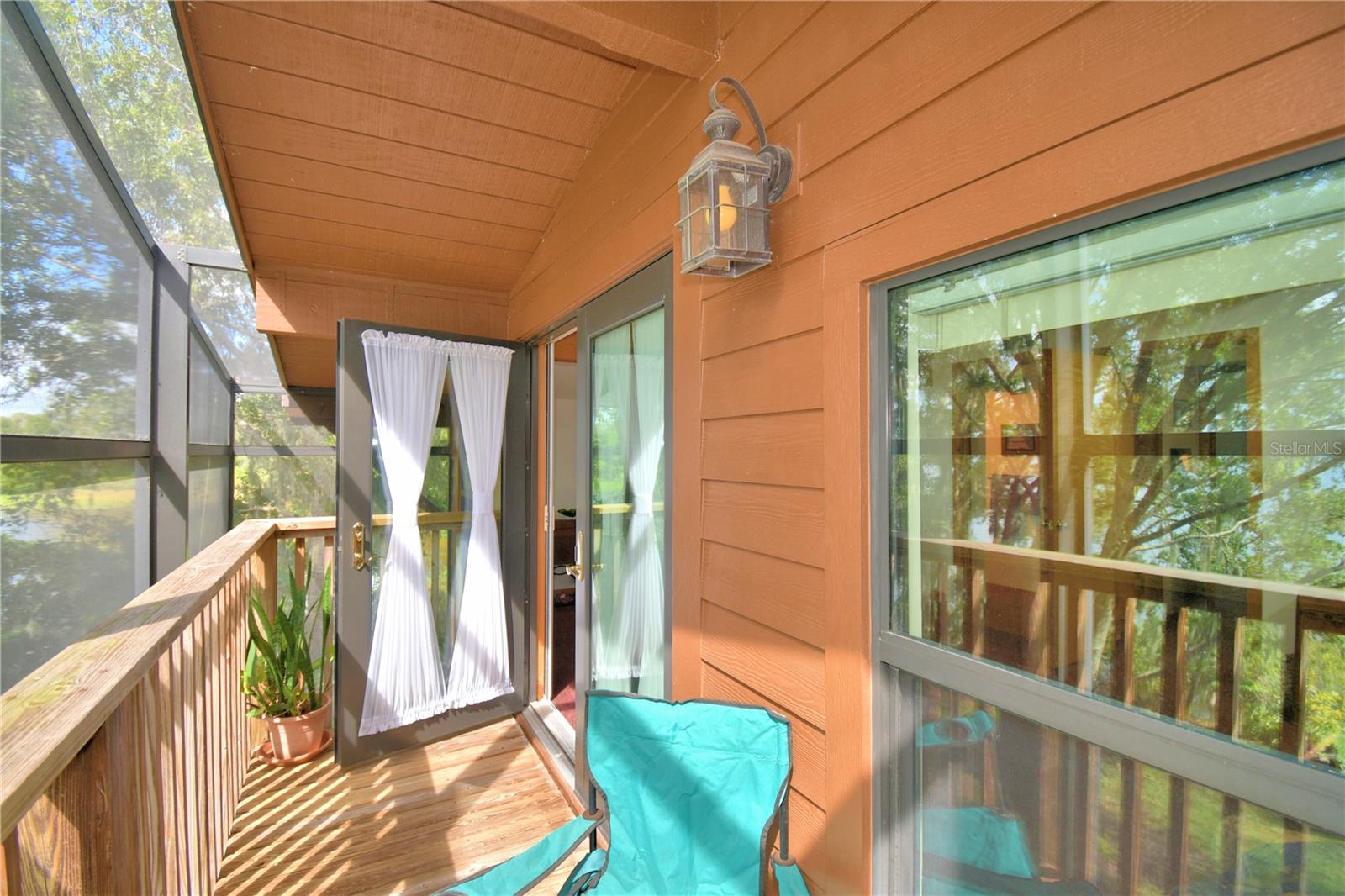 HALL ESTATE - Residential