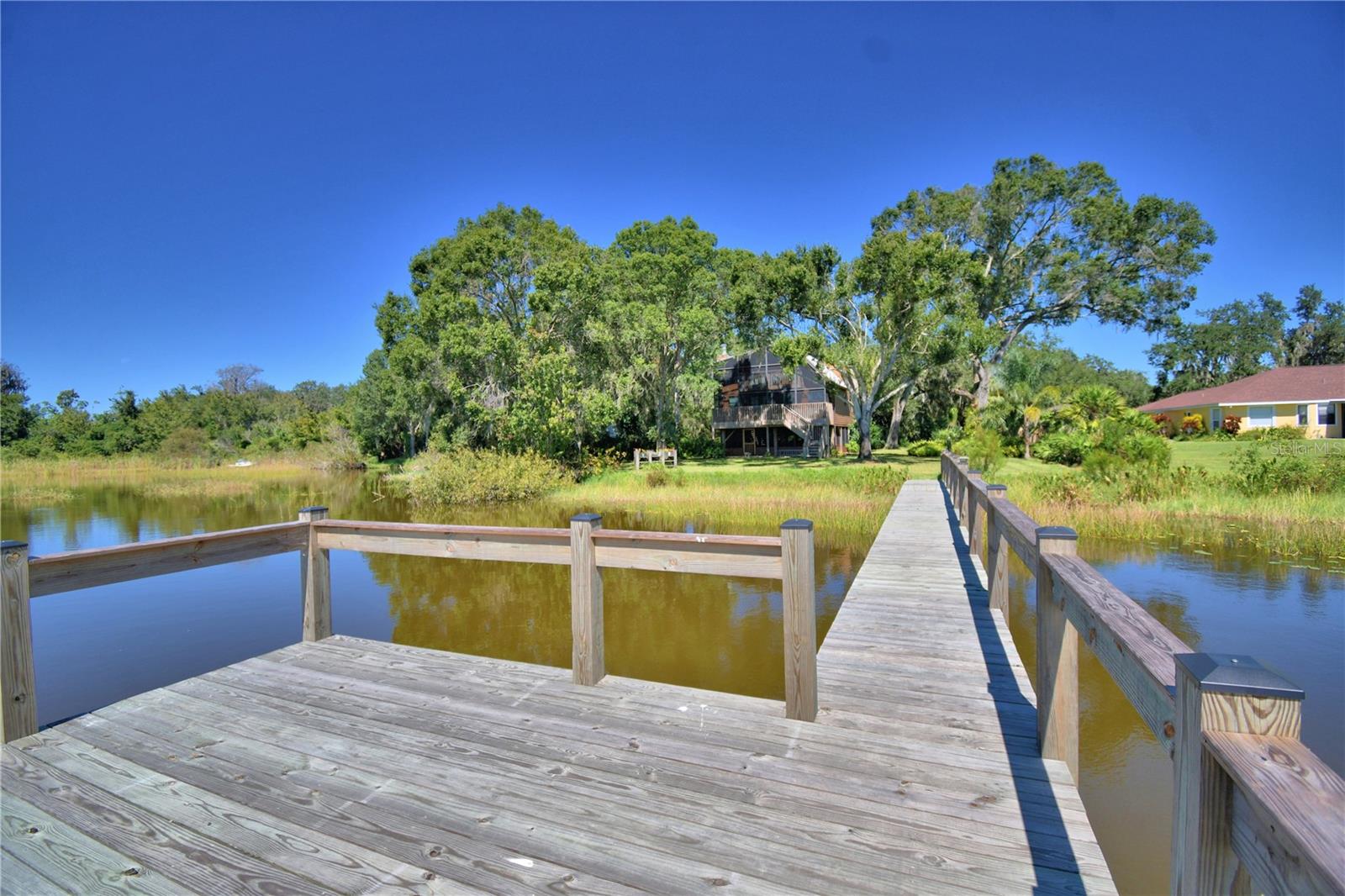 HALL ESTATE - Residential