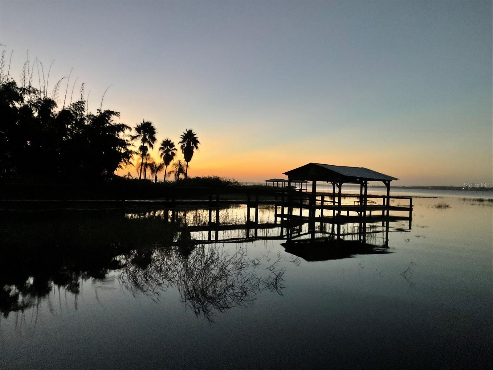 HALL ESTATE - Residential