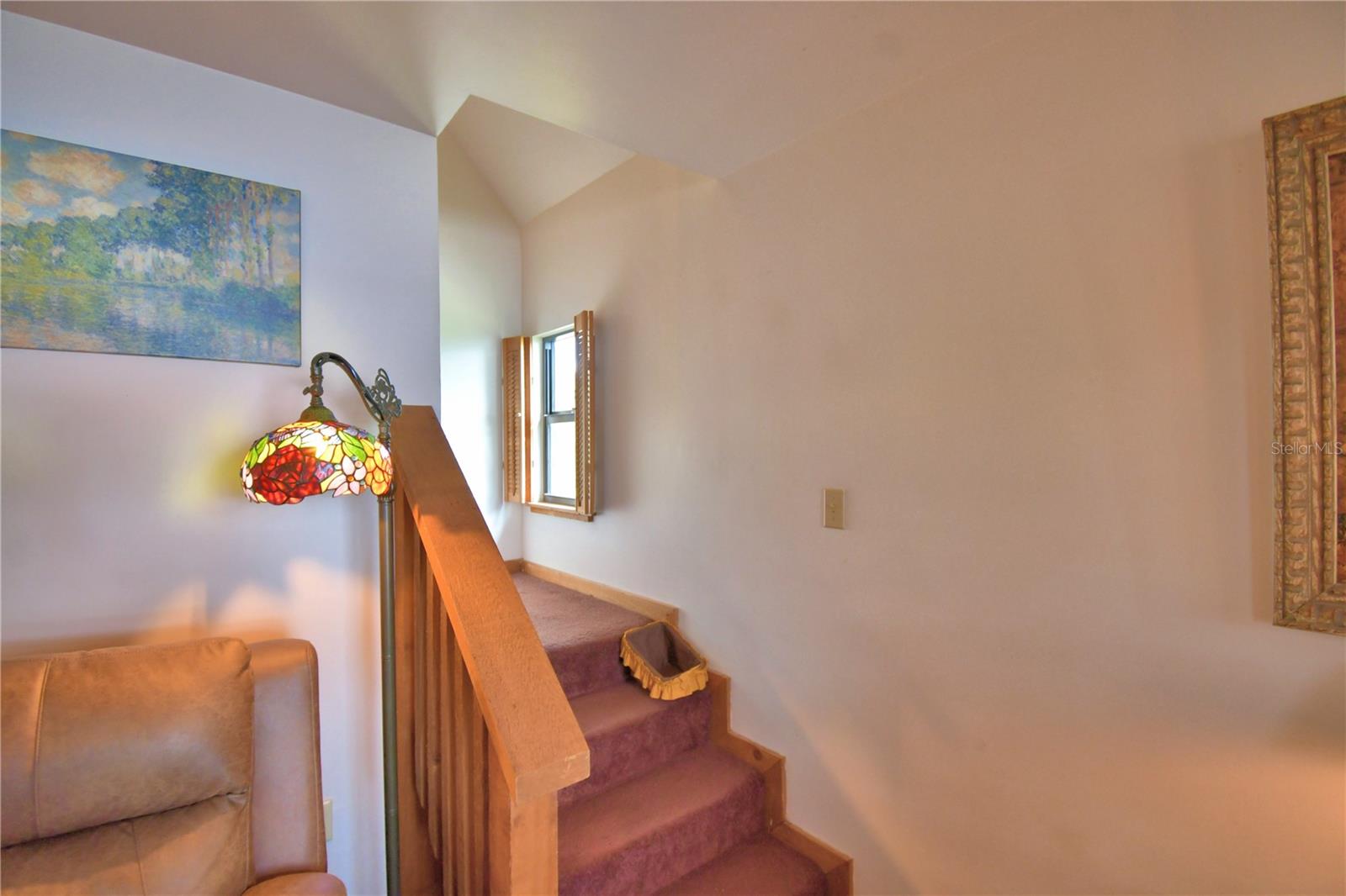 HALL ESTATE - Residential