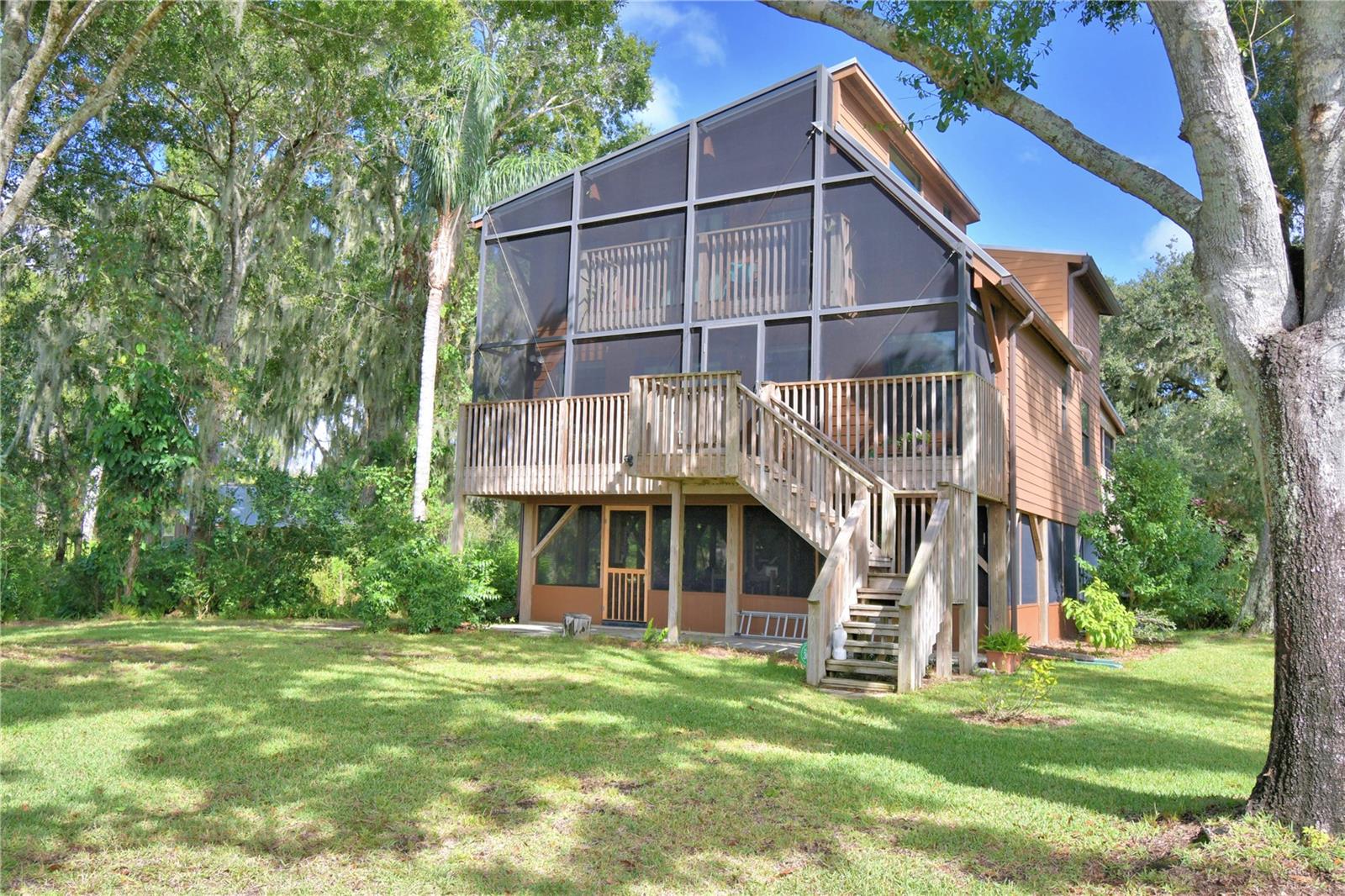 HALL ESTATE - Residential