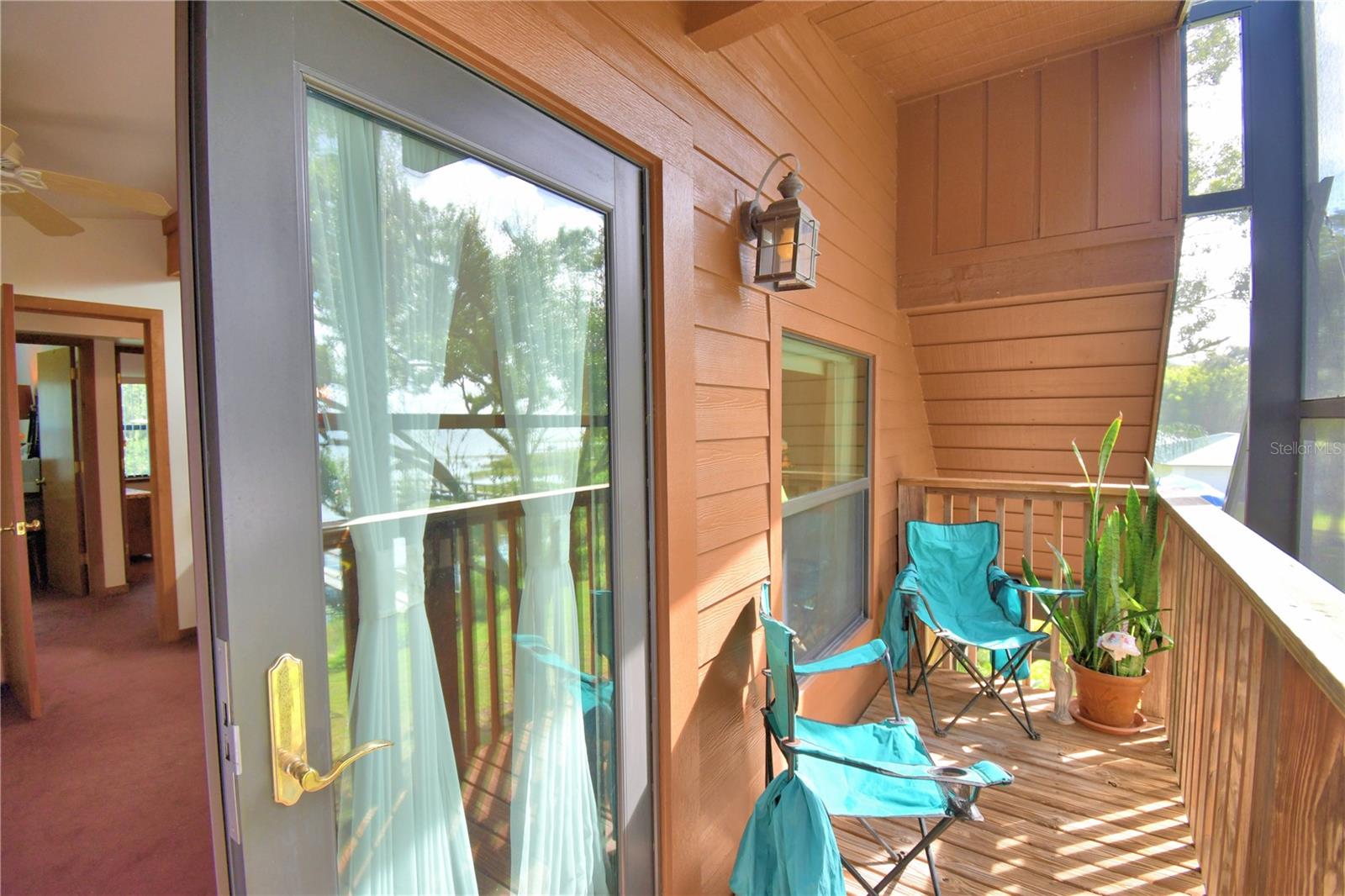 HALL ESTATE - Residential