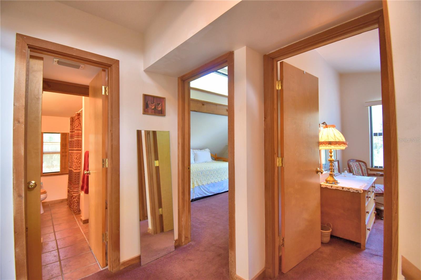 HALL ESTATE - Residential