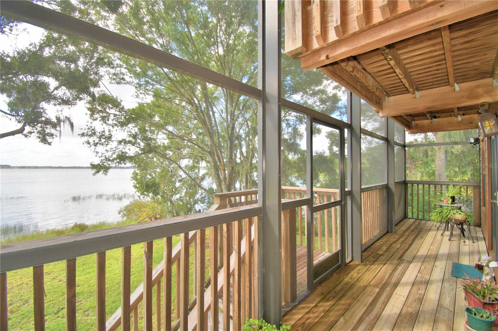 HALL ESTATE - Residential