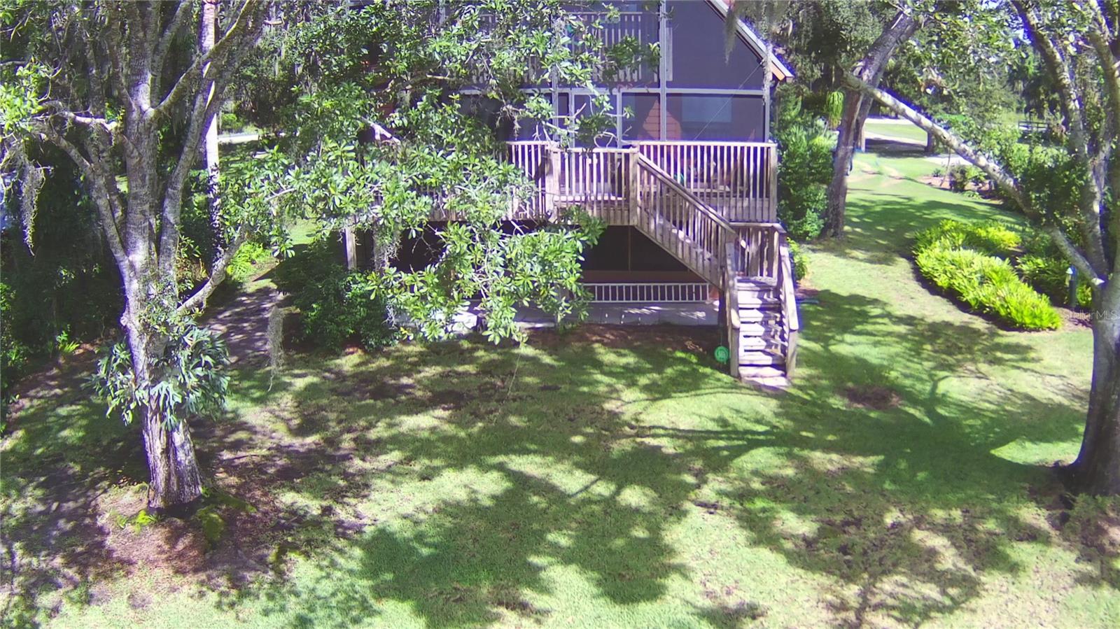 HALL ESTATE - Residential