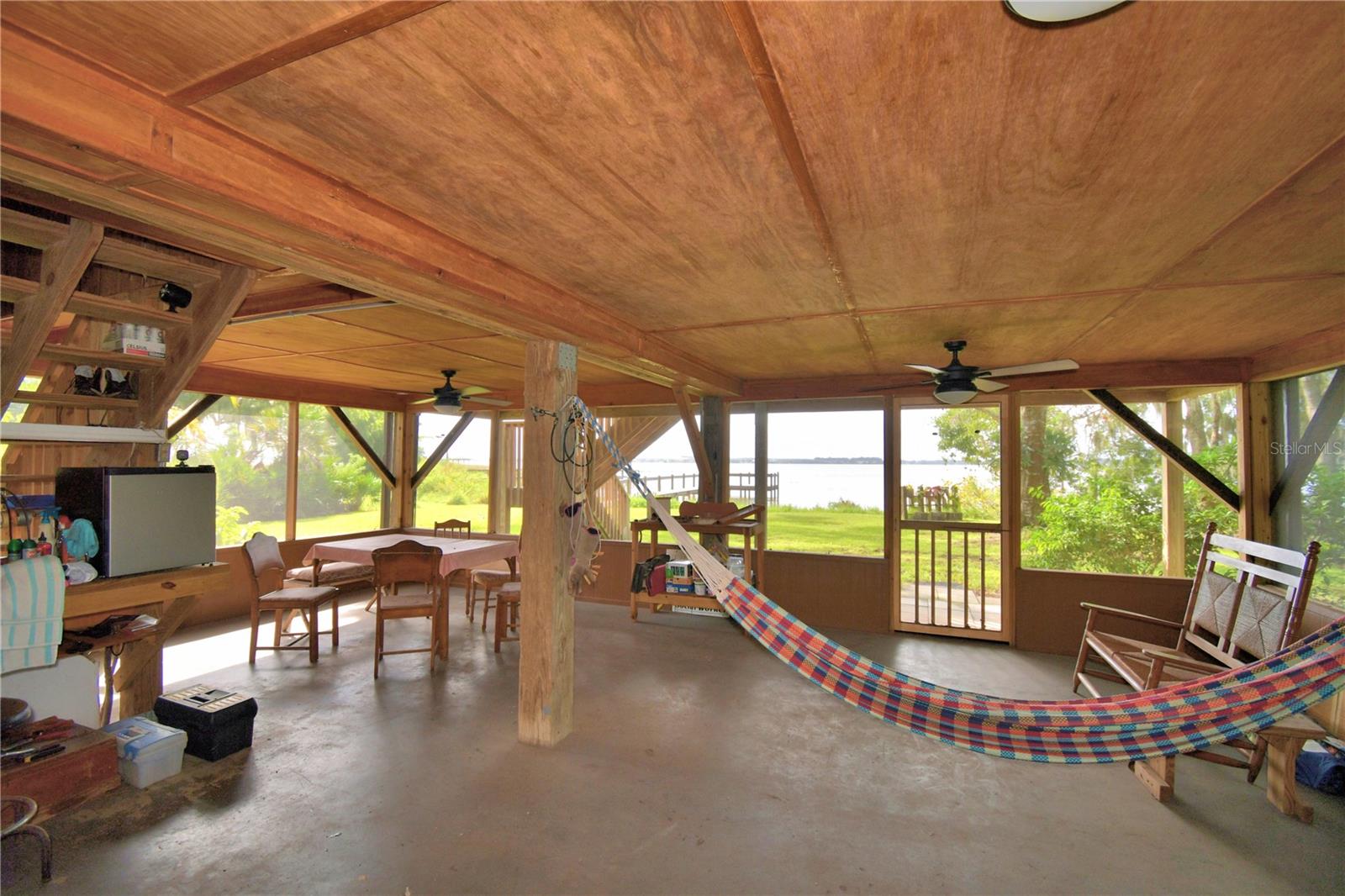 HALL ESTATE - Residential