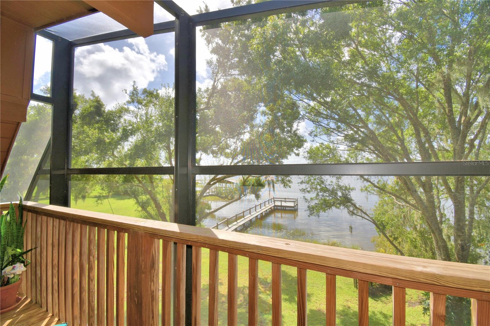 HALL ESTATE - Residential