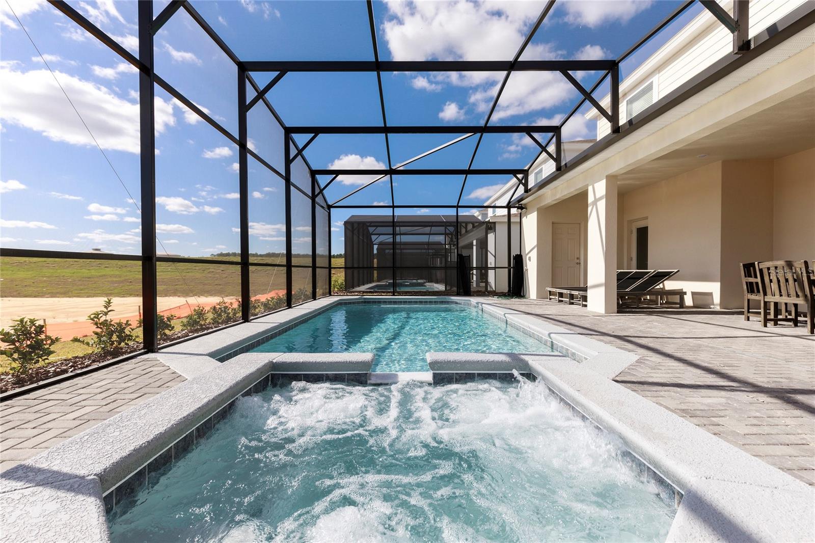 WINDSOR ISLAND RESIDENCE - Residential