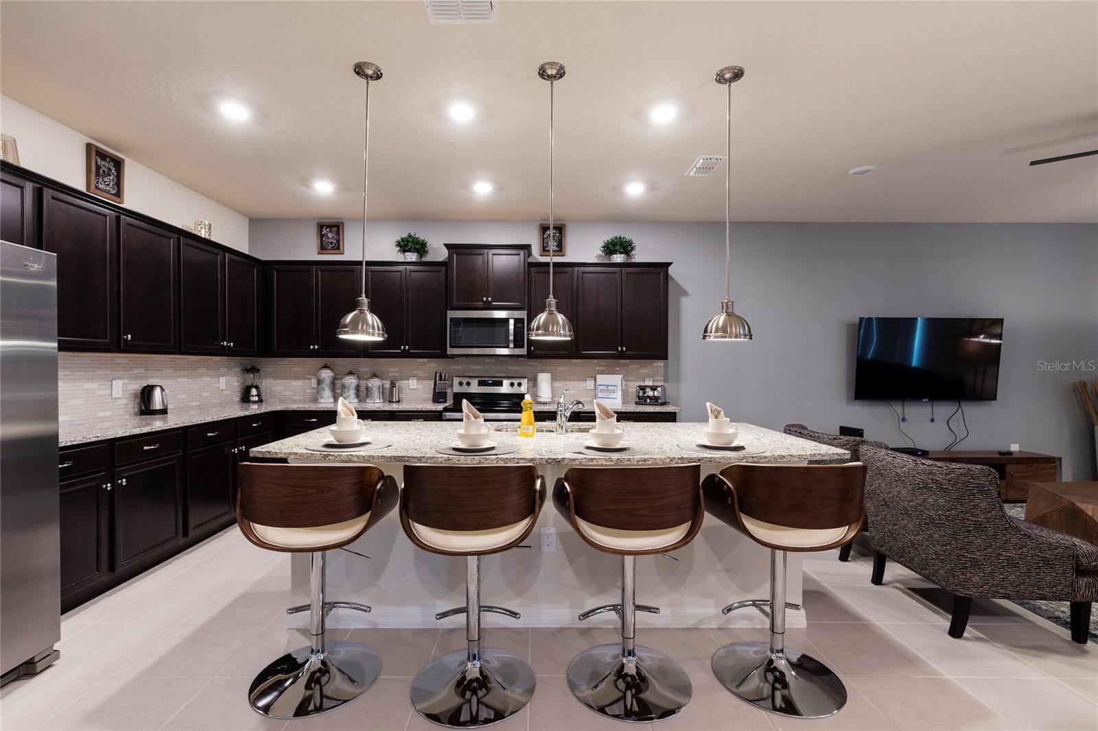 WINDSOR ISLAND RESIDENCE - Residential