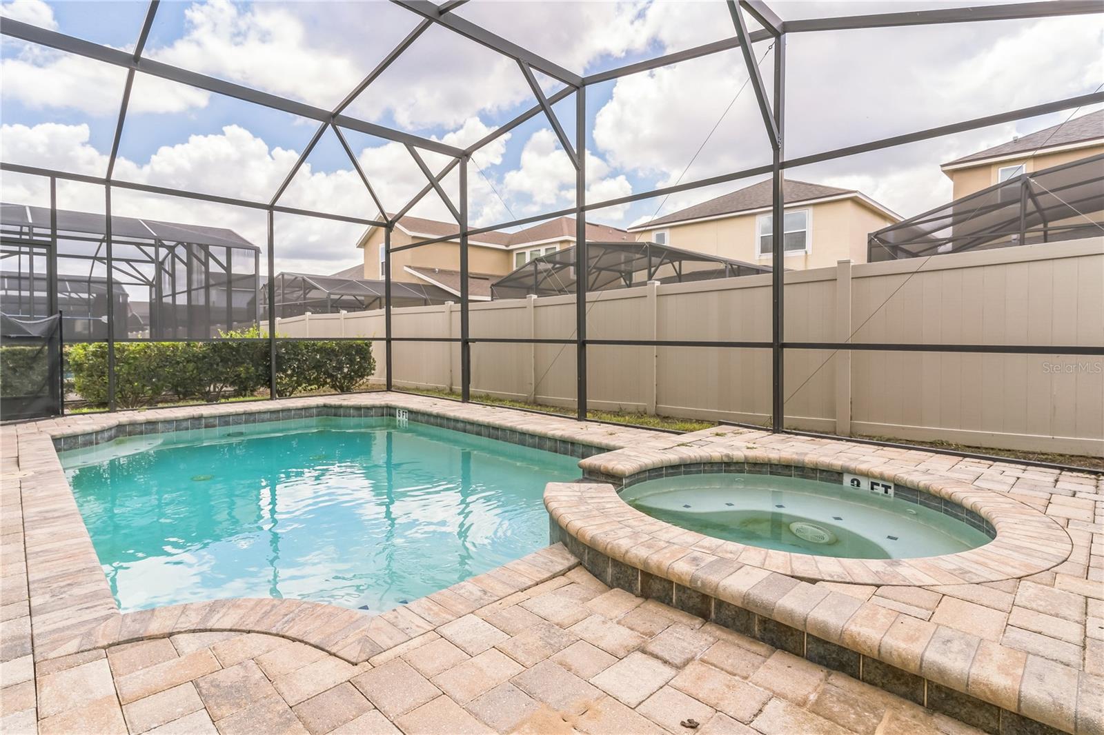 9018 PELICAN COVE TRACE