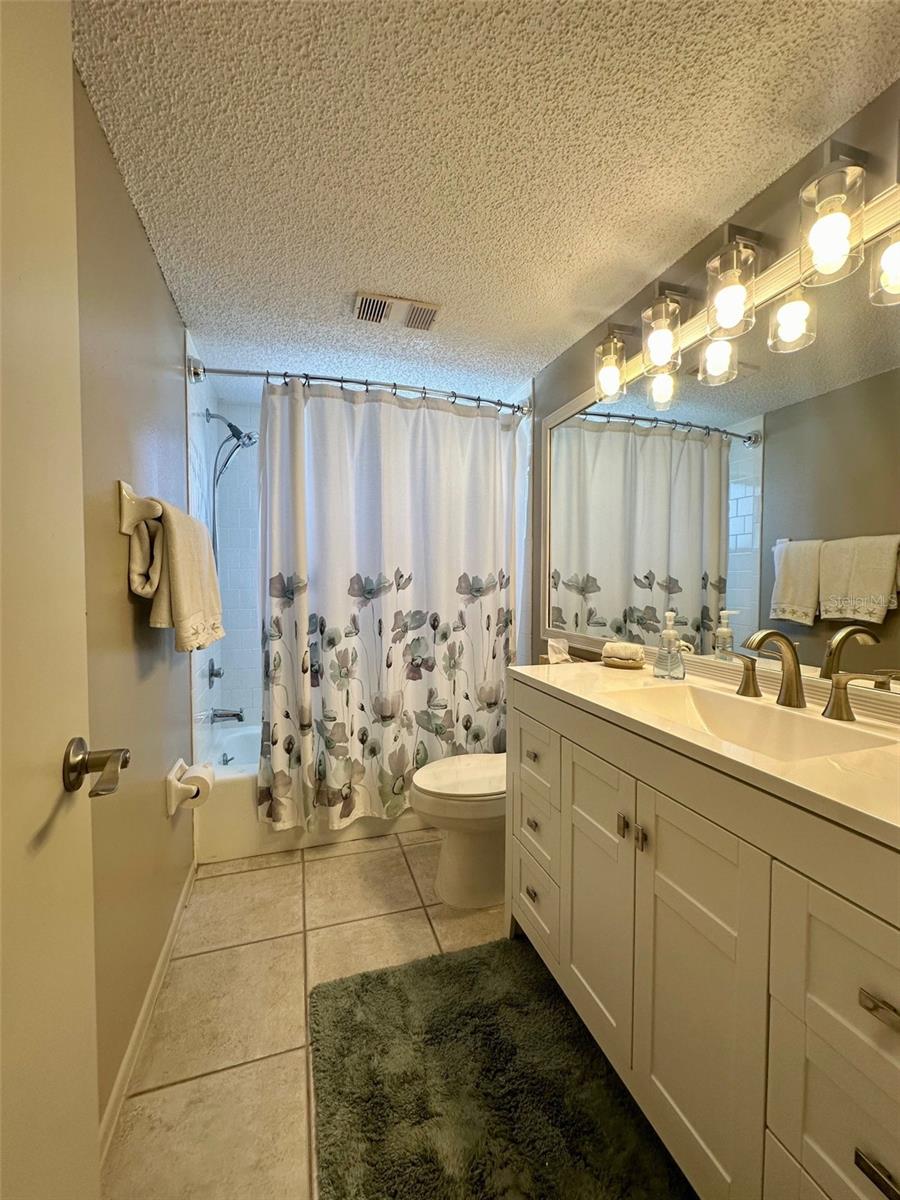 BAHIA VISTA GULF - Residential Lease