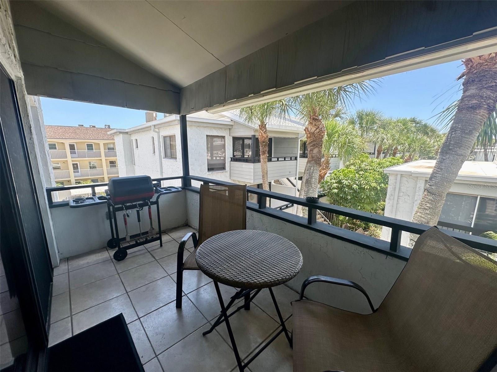 BAHIA VISTA GULF - Residential Lease