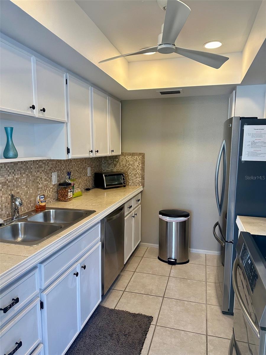 BAHIA VISTA GULF - Residential Lease