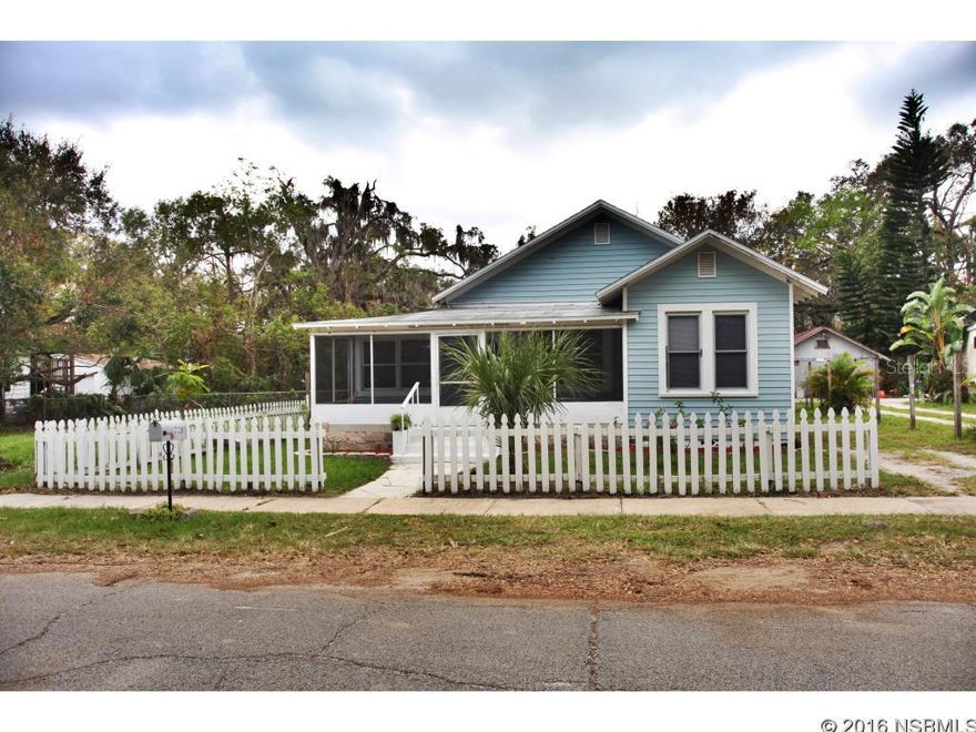 BRING ME AN OFFER!  Remodeled and spacious 2 bedroom 1 bath home with family room and bonus room in downtown New Smyrna, right off of Canal Street! Walk to a variety of shops and restaurants, or ride your bike to the beach! This home has been recently updated with the following features: BRAND NEW 2.5 ton Frigidaire central ac with full factory warranty, BRAND NEW Amana stainless appliances with full factory warranties, BRAND NEW Trafficmaster laminate wood flooring, New blown in insulation, recently replaced water heater, resurfaced bath tub, new interior paint and BRAND NEW ceiling fans. Updated, clean, and move in ready! Screened in porch and HUGE back yard and garage! Lot size is 50 X 300. Recent preventative termite treatment performed and termite bond included!  End of year price reduction this one wonât last. ;Water: City