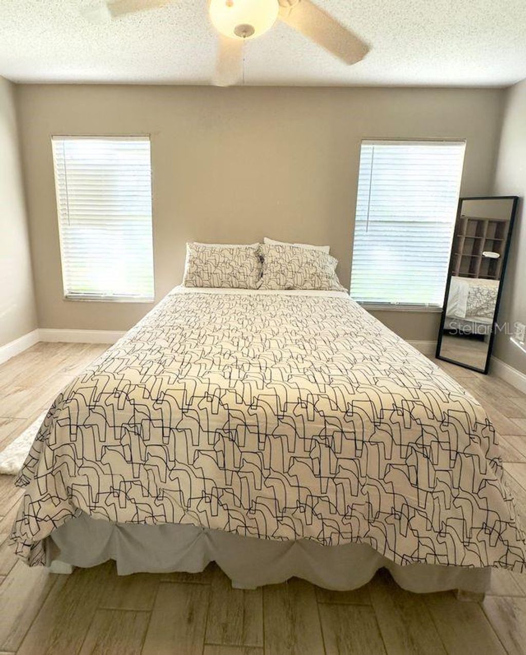 Photo of 10512 Montpelier Circle, Orlando, FL 32821 (MLS # S5145051)