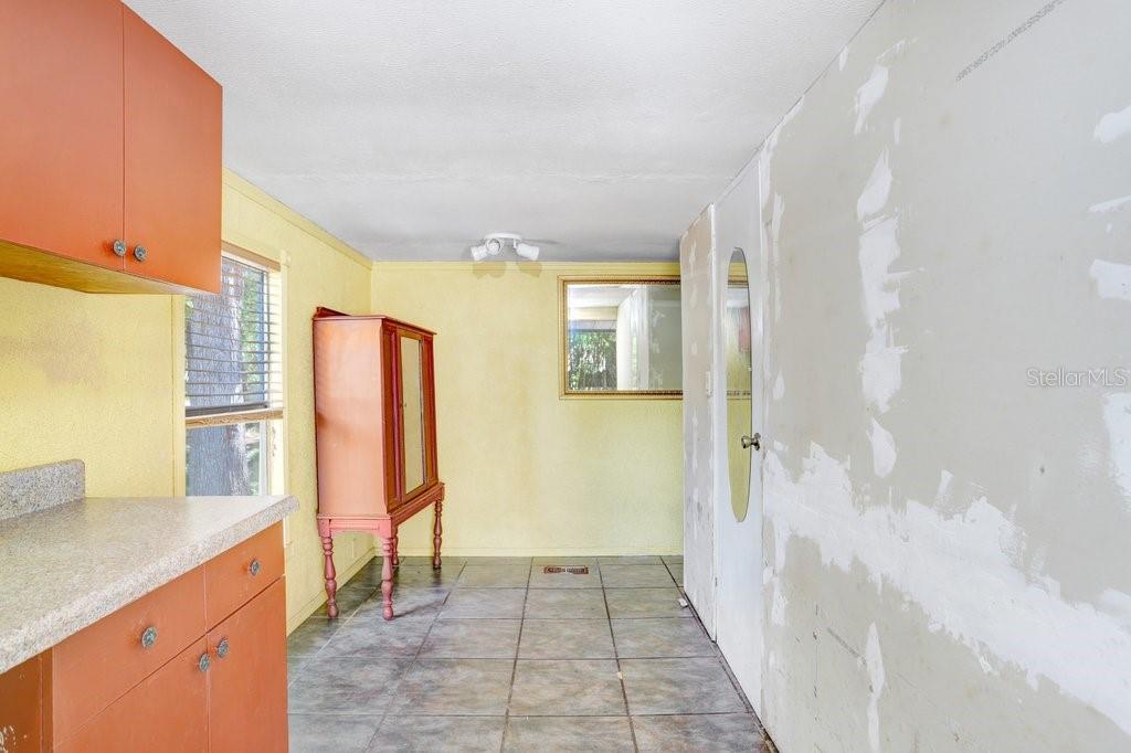 ANGUS VALLEY - Residential