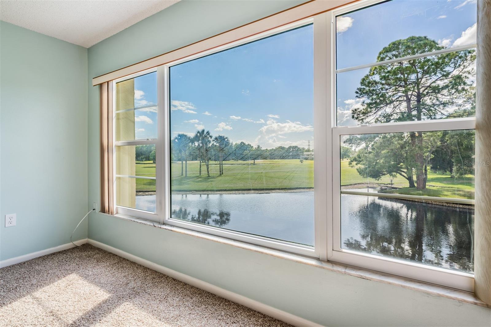 PENTHOUSE GREENS - Residential