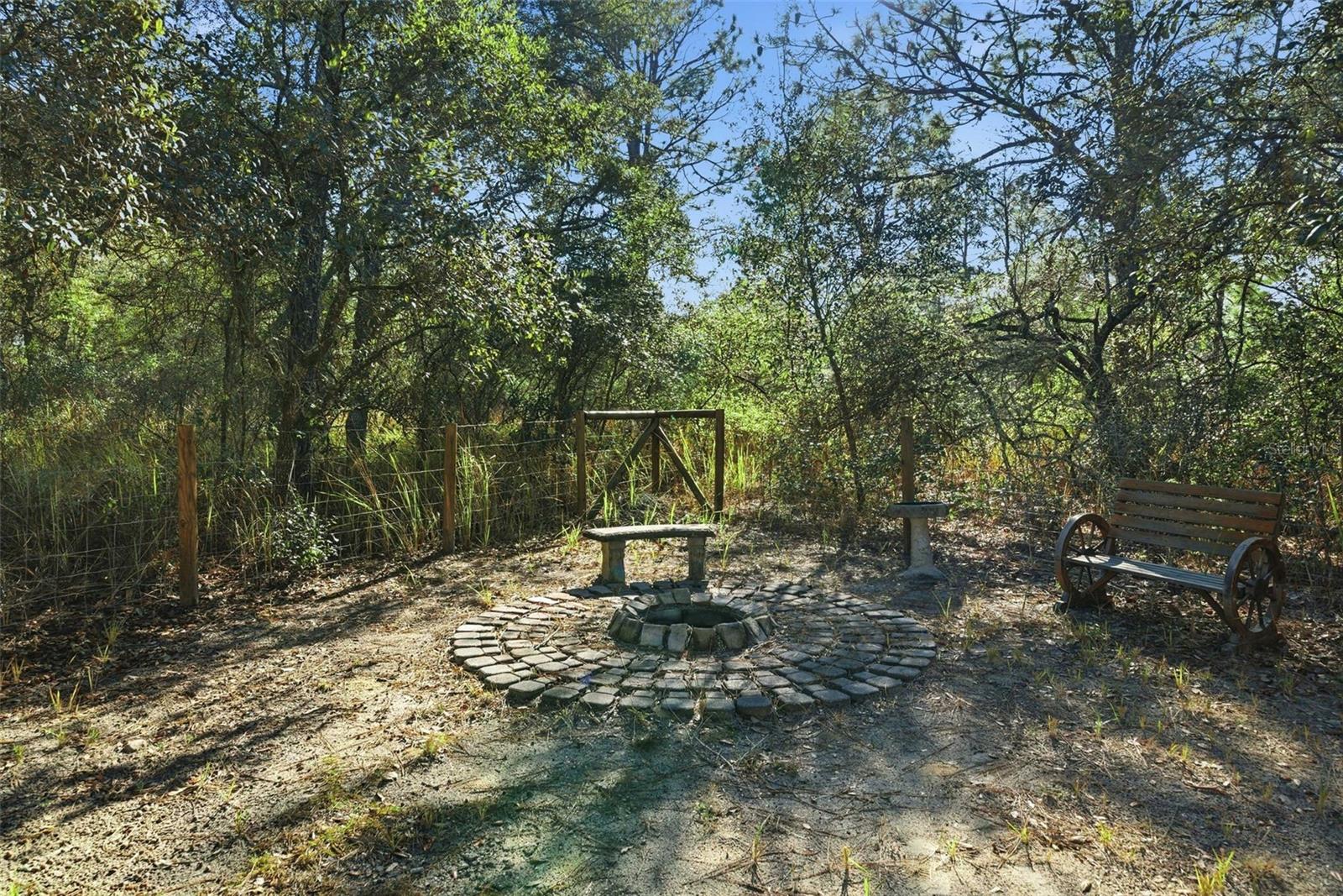 CITRUS SPGS UNIT 25 - Residential